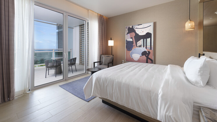 1 King Bed, Deluxe Room, Ocean View  